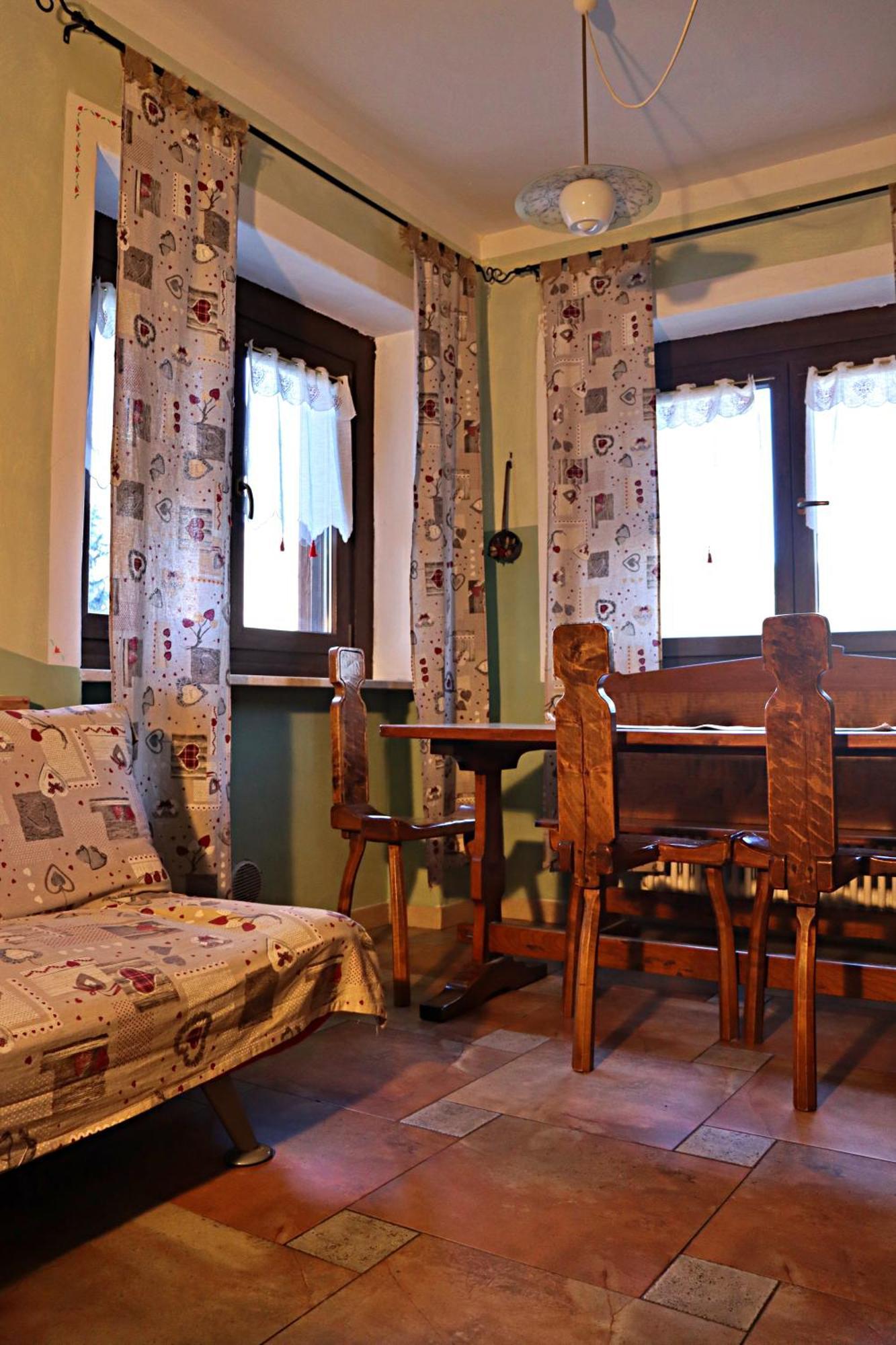 Chevres A Cheval - Apartment アオスタ エクステリア 写真